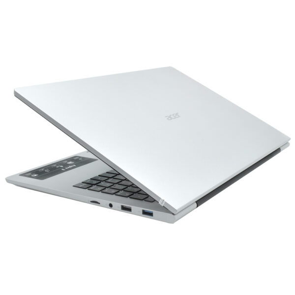 Notebook Acer Aspire 3 A325-42 AMD Ryzen 3 7330U Pantalla Full HD 15.6" 8GB de RAM 512GB SSD
