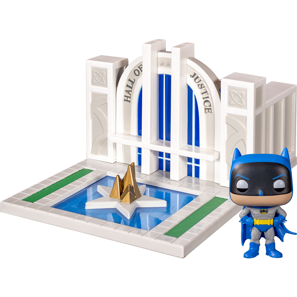 Funko Pop Town Batman 80 Years - Batman With The Hall Of Justice 09