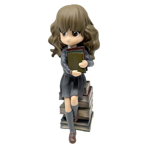 Figura Plastoy Harry Potter - Hermione Granger Pile Of Spell Books (3521320606231)