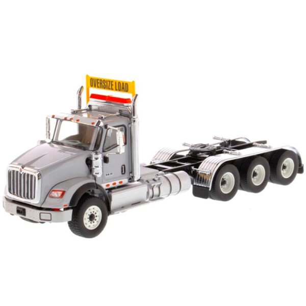 Camión Diecast Masters - International Hx620 Tridem Tractor Light Gray - Escala 1/50 (71011)