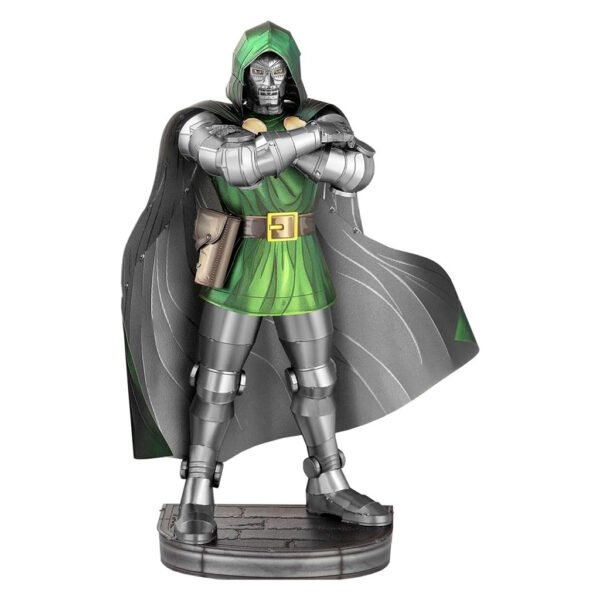 Miniatura de Montar Metal Earth Marvel - Doctor Doom (icx257)