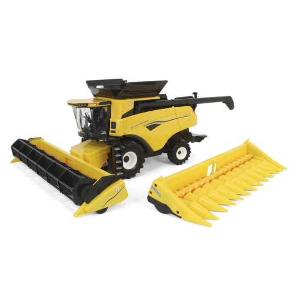 Colheitadeira New Holland Cr8.90 Combine Com Draper & Grain Heads - Escala 1/32 (13974)