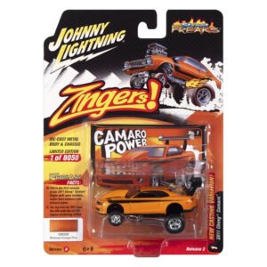 Carrito Johnny Lightning Street FREAKS-2011 Chevy Camaro - Escala 1/64